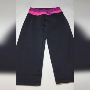 Lululemon Dharana Crop Size 2-4